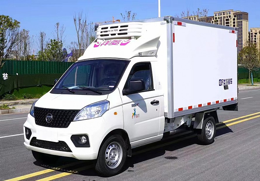 2.8米福田祥菱V1純電動冷藏車